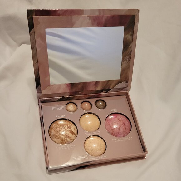 **SOLD**LAURA GELLER The Best of the Best Baked Palette-Full Size 2 New Brushes - Picture 2 of 8